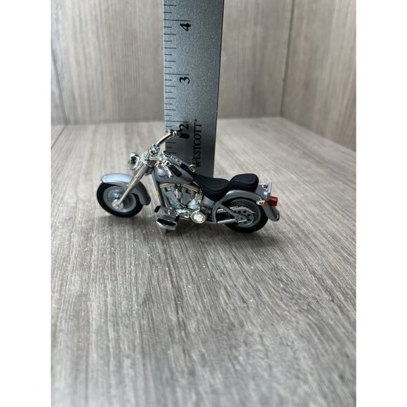 2000 Hallmark Keepsake Ornament Harley-Davidson Fat Boy Motorcycle Milestones - Picture 10 of 11